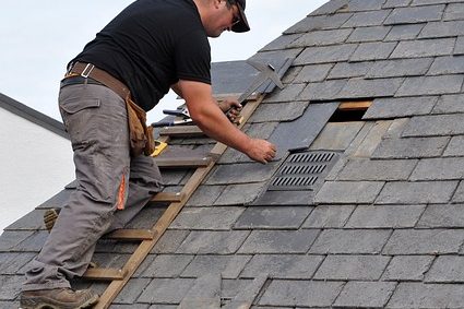 roofer 2967759 640